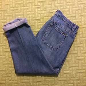 Jennifer Lopez Capri Length Jean